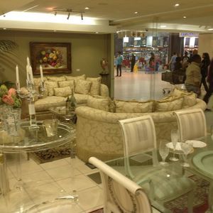 Meet your Posher, Mekino